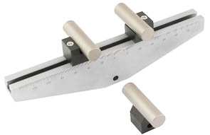 Flexural grip with roller